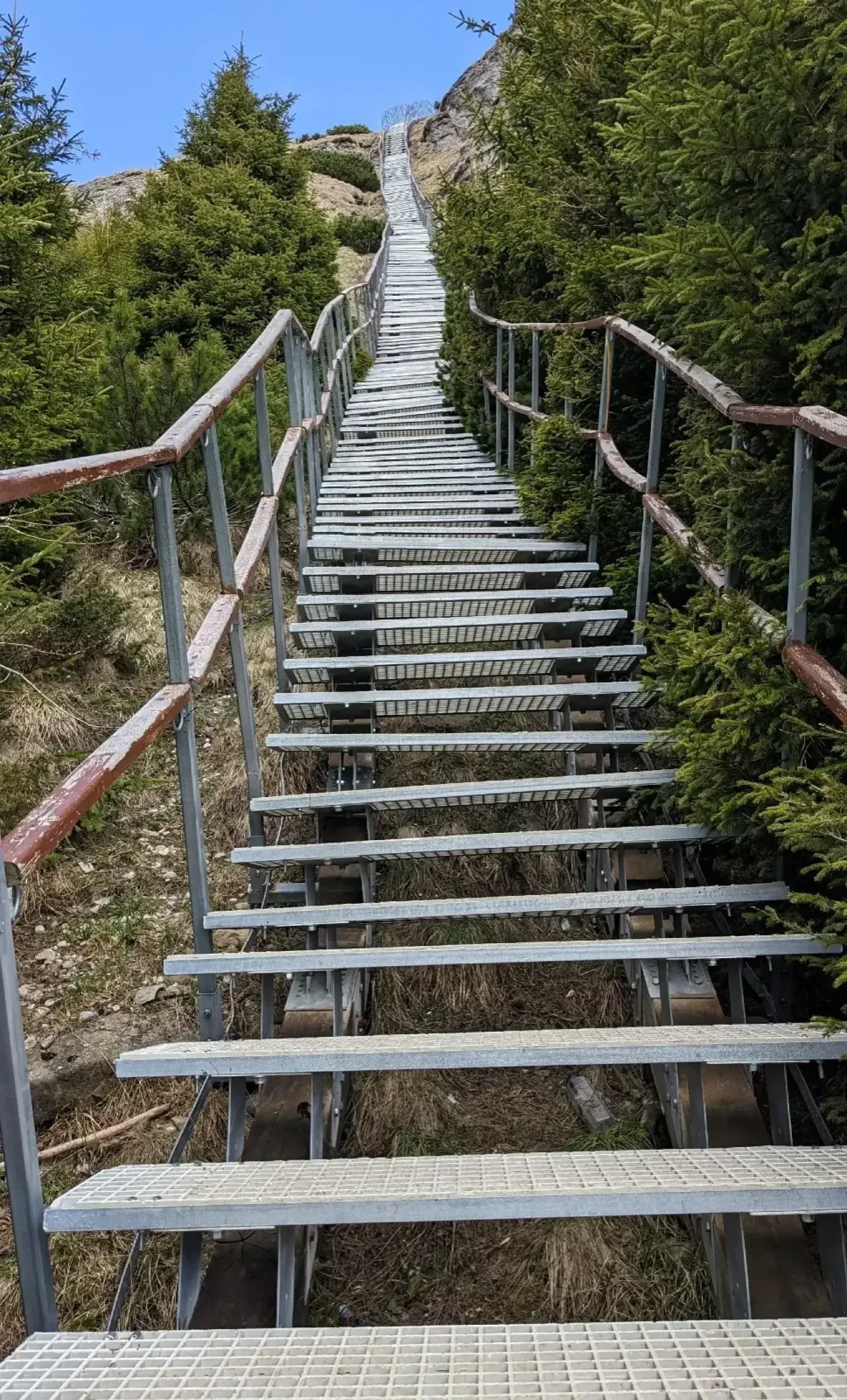 The final 500 steps on the way up!